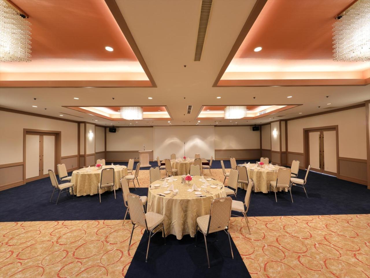 การ์เดน โฮเต็ล ชิอุงกะกุ ฮิงะชิ-มัตสึยะมะ Hotel Higashimatsuyama ภายนอก รูปภาพ